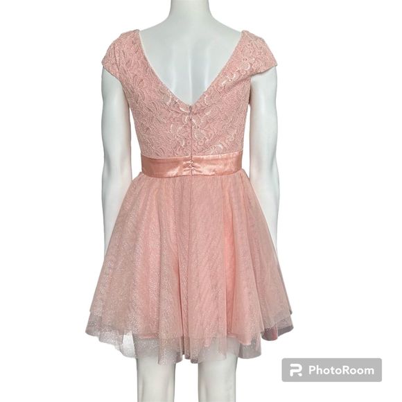 Le Chateau Girls Ballerina Pink Tulle Dress 7 - Picture 2 of 3